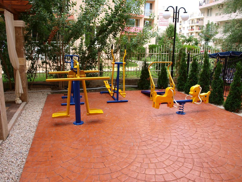 Apart Sweet Homes 5 - Apartments For Guests Sunny Beach Esterno foto