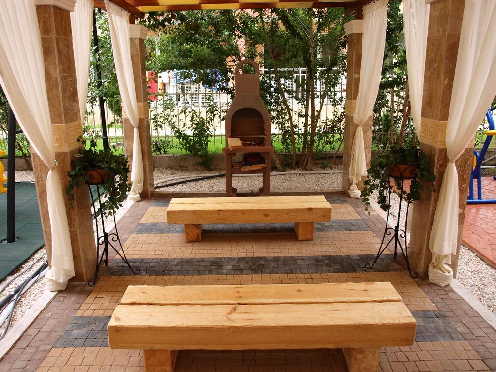 Apart Sweet Homes 5 - Apartments For Guests Sunny Beach Esterno foto