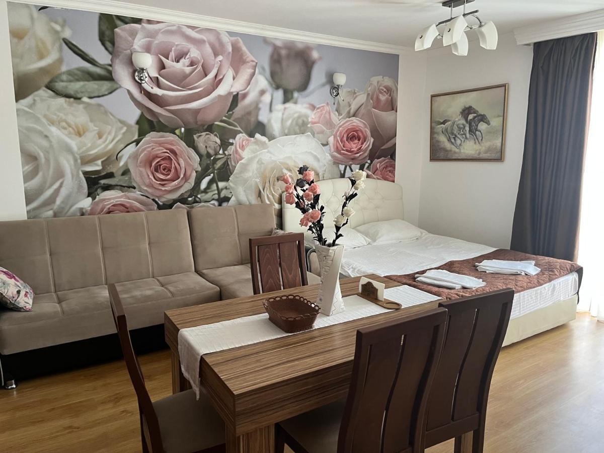 Apart Sweet Homes 5 - Apartments For Guests Sunny Beach Esterno foto